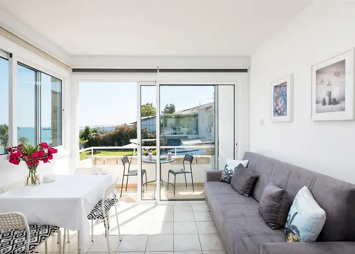 Oceanview Apartment *